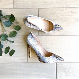Nuolaian Snake Skin Heels